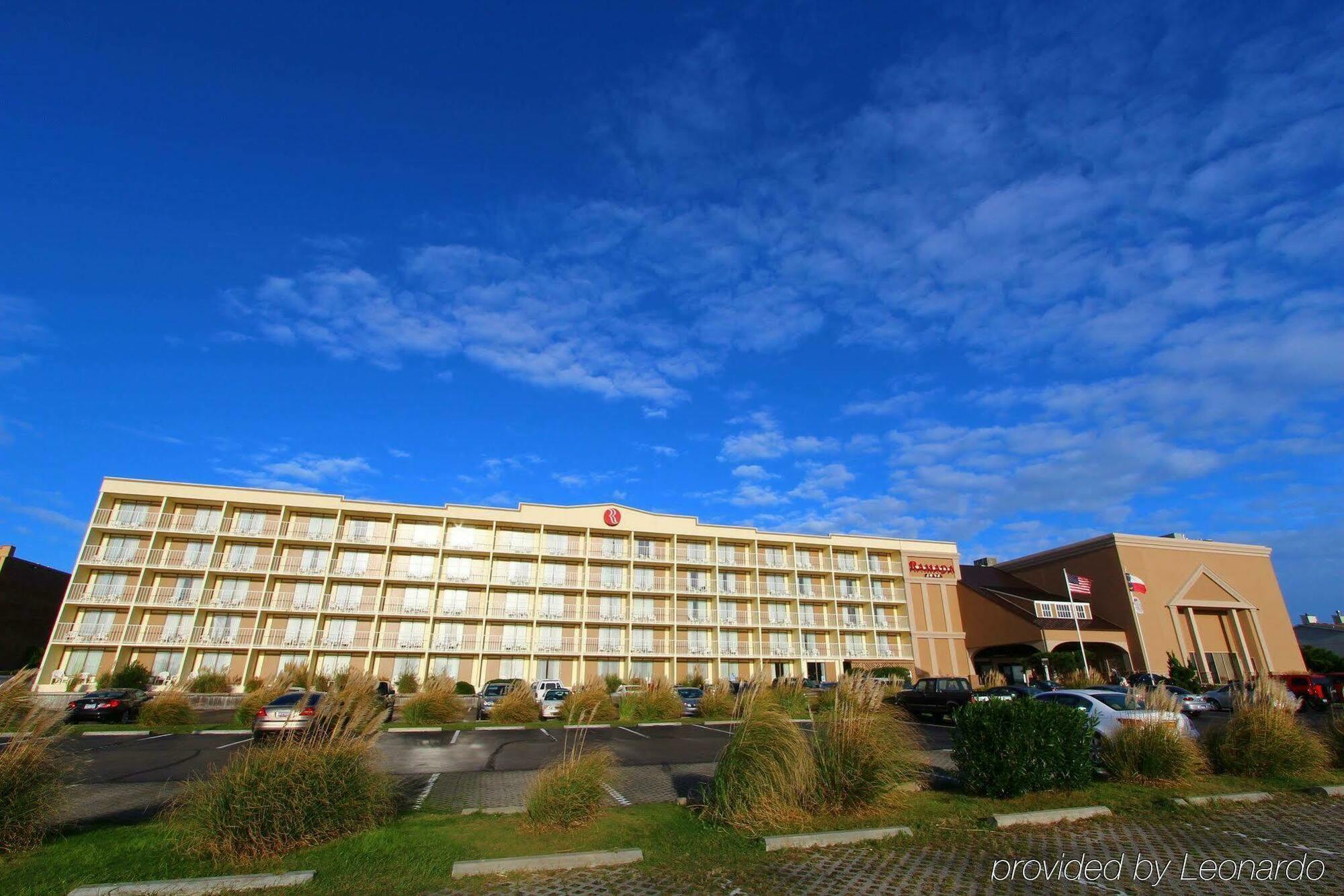 Hotel Ramada Plaza By Wyndham Nags Head Oceanfront Kill Devil Hills Esterno foto