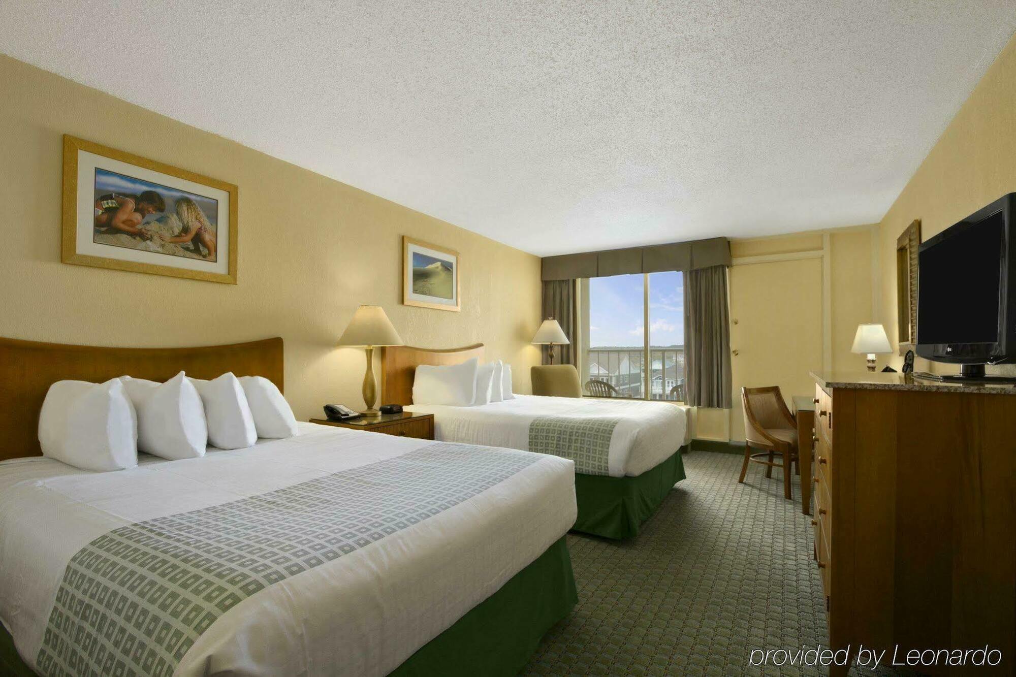 Hotel Ramada Plaza By Wyndham Nags Head Oceanfront Kill Devil Hills Esterno foto